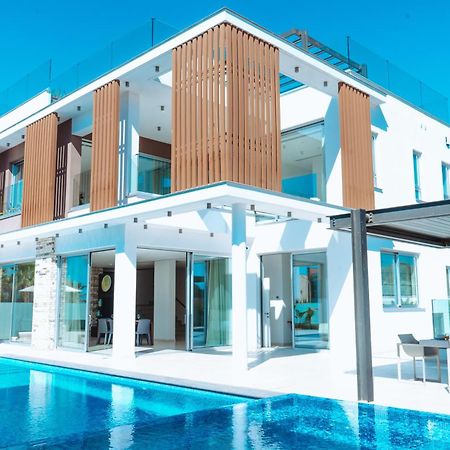 Vivo Mare Beachfornt Villas - Azure Ayia Napa Bagian luar foto