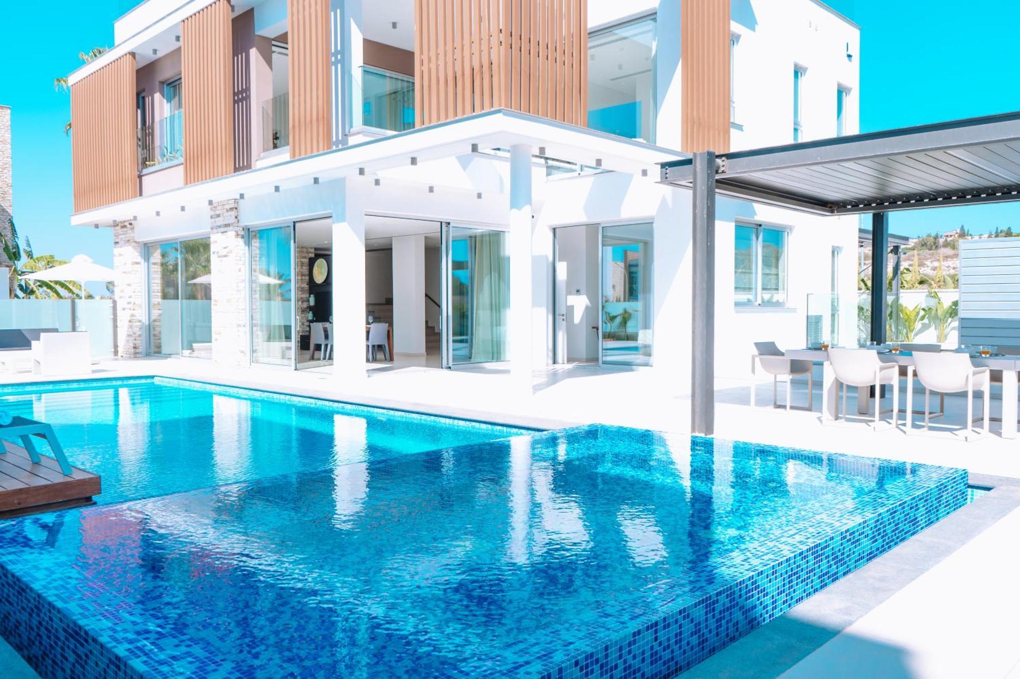 Vivo Mare Beachfornt Villas - Azure Ayia Napa Bagian luar foto