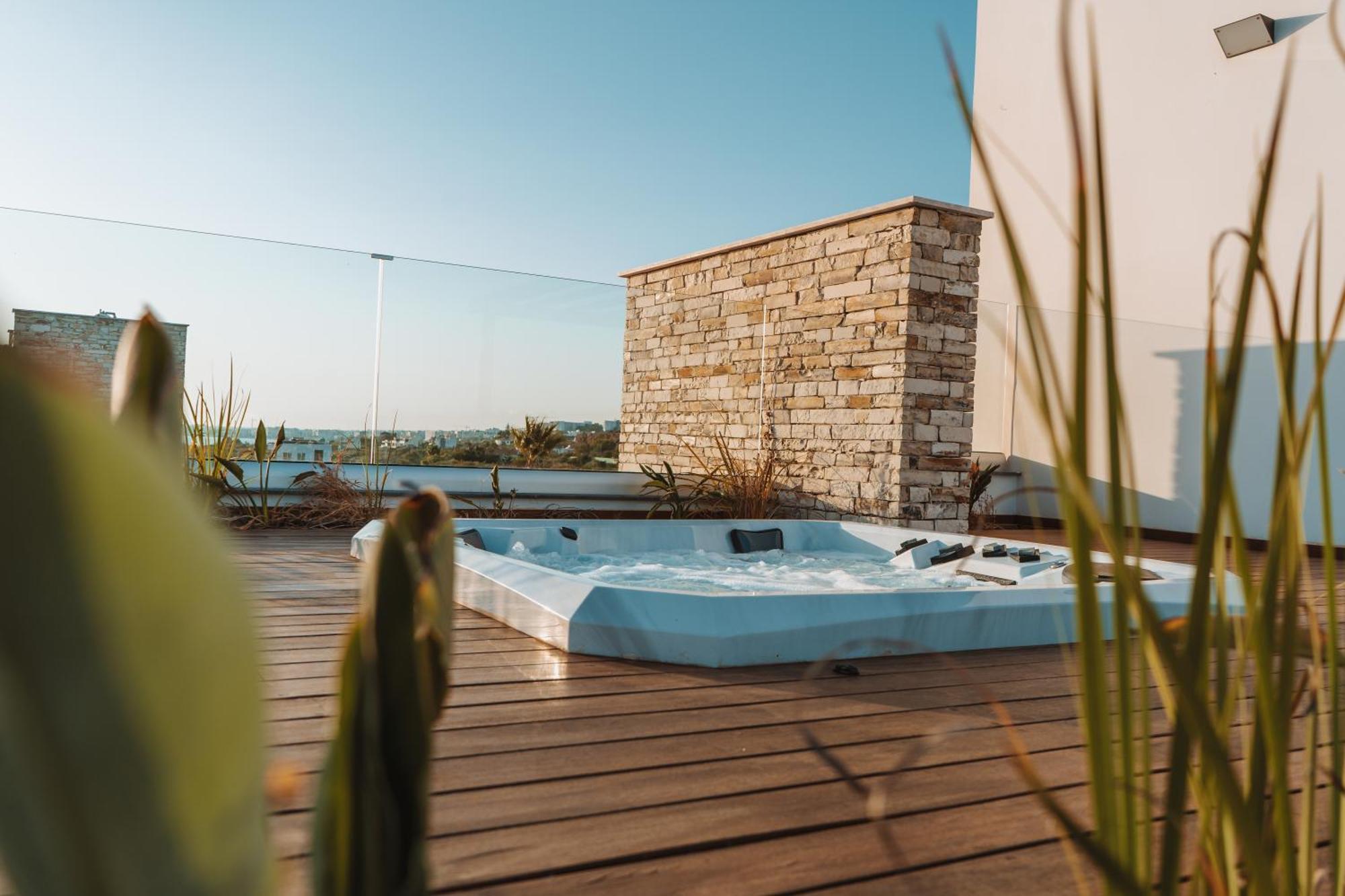 Vivo Mare Beachfornt Villas - Azure Ayia Napa Bagian luar foto